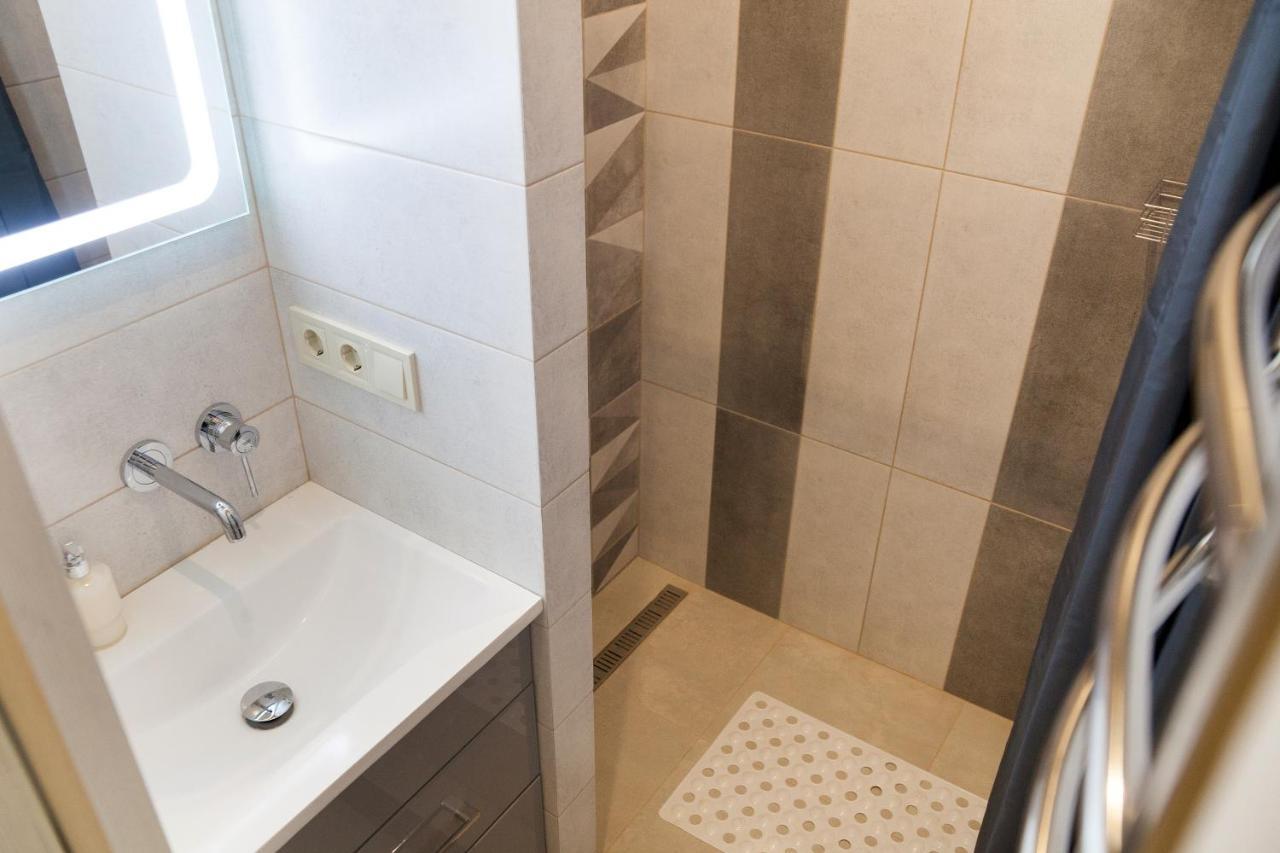 City Center Apartments Lviv Extérieur photo